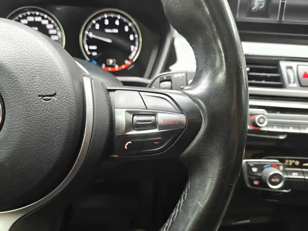 BMW X1 — миниатюра 15