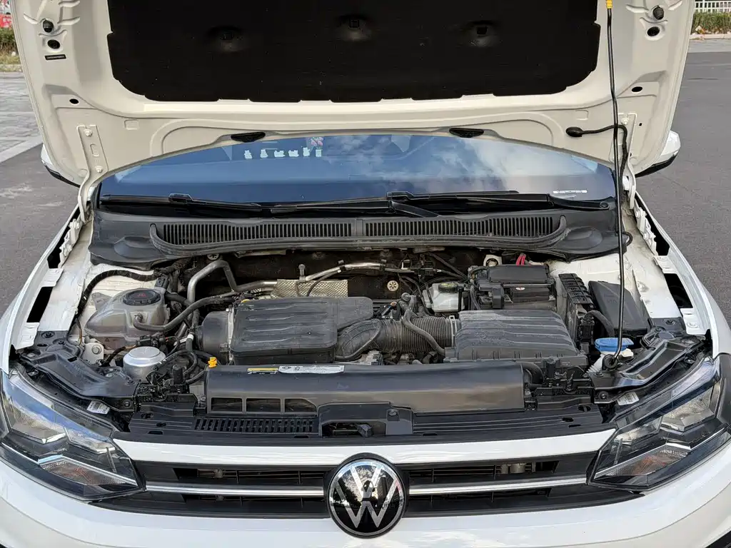 Volkswagen Polo — миниатюра 13