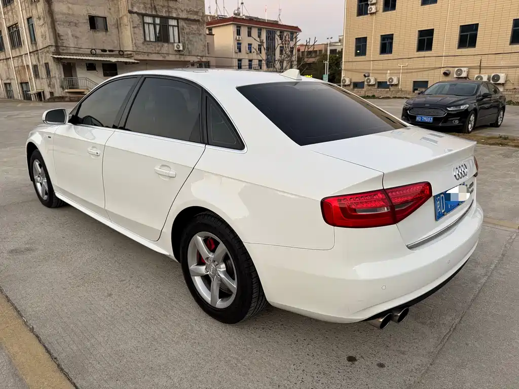 Audi A4L — миниатюра 5