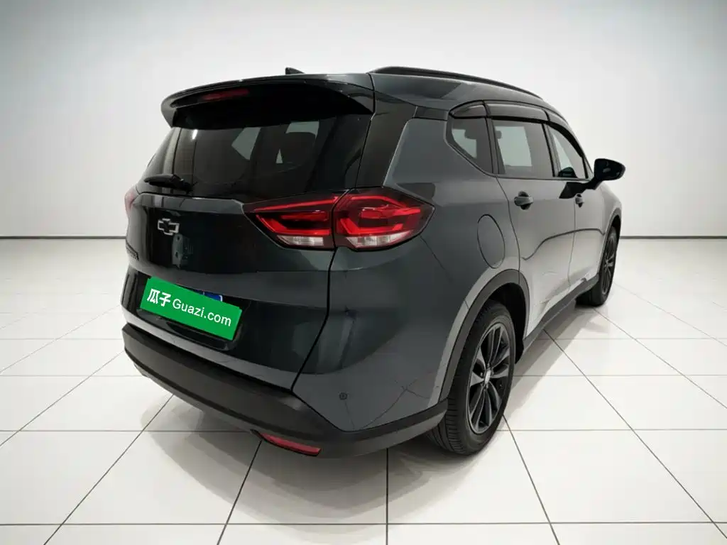Chevrolet Volando — миниатюра 6