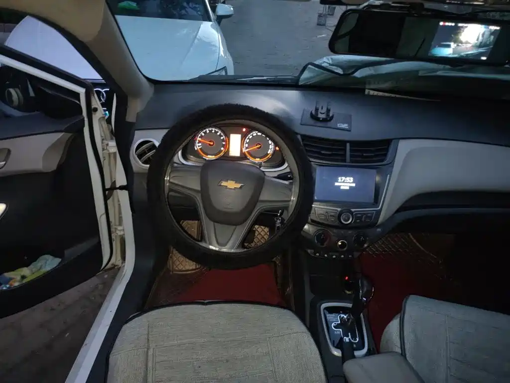 Chevrolet Sail — миниатюра 6