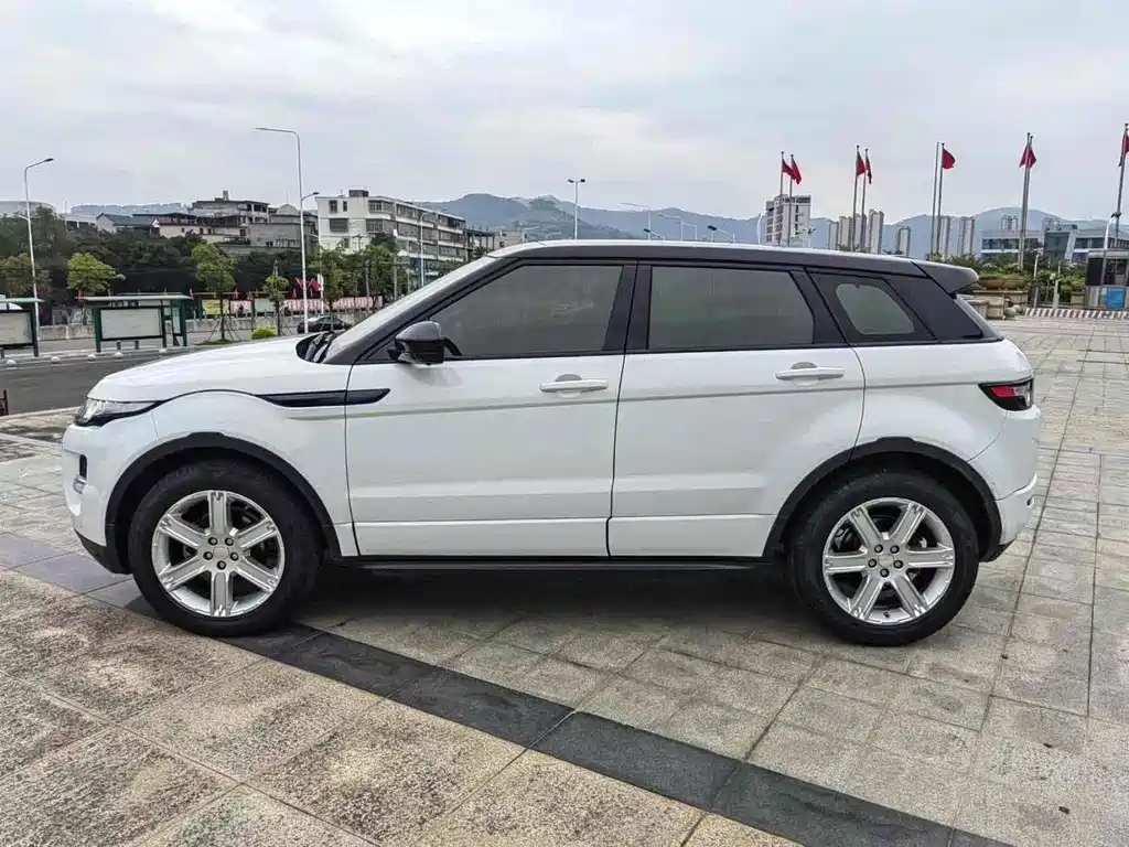Land Rover Range Rover Evoque 2015 2.0T