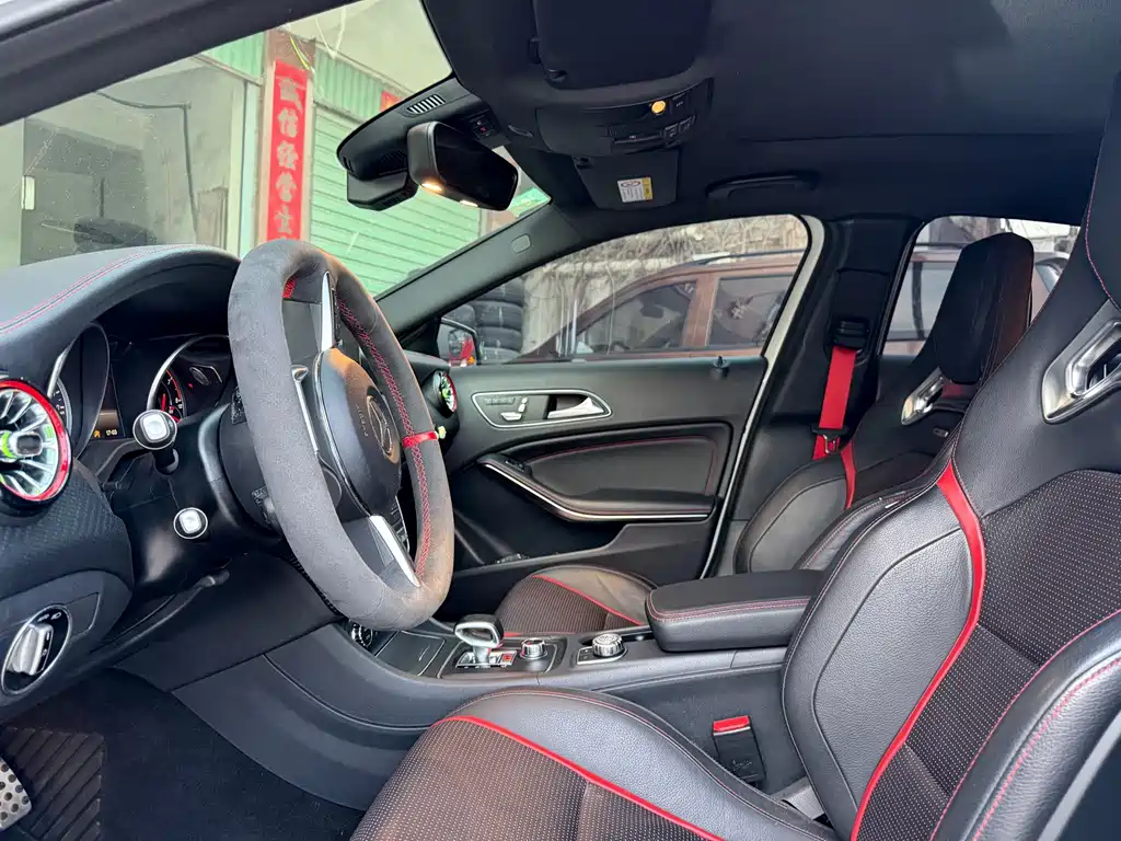 Mercedes-Benz A-Class AMG (Import) — миниатюра 7