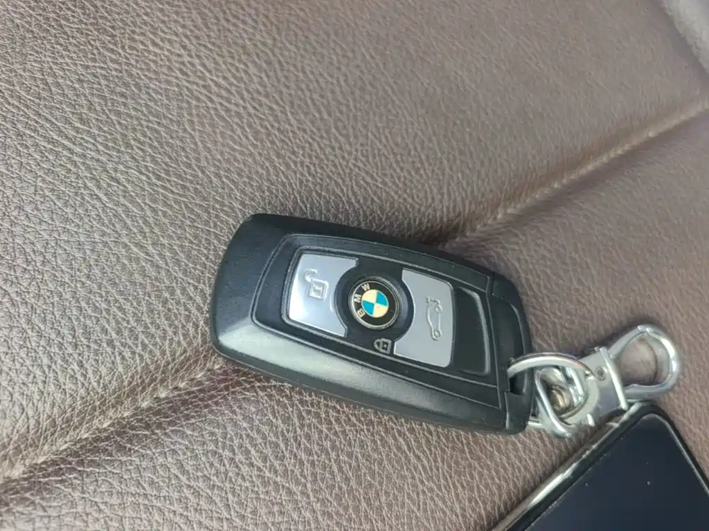BMW 3 Series — миниатюра 9