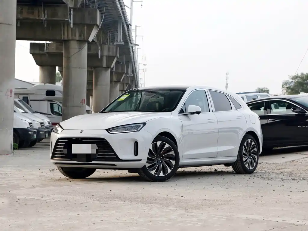 AITO ASK THE WORLD M5