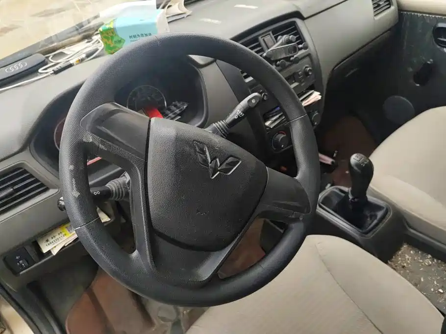 Wuling Rongguang S — миниатюра 15