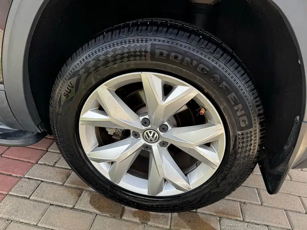 Volkswagen Teramont — миниатюра 15