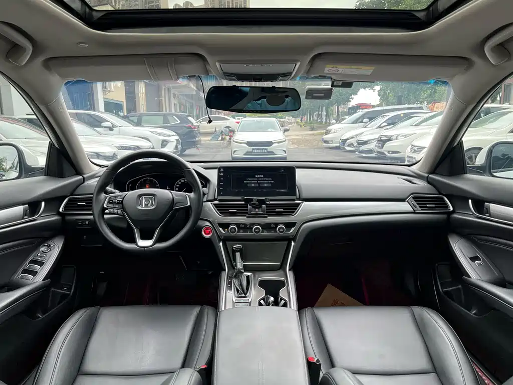 Honda Accord — миниатюра 5