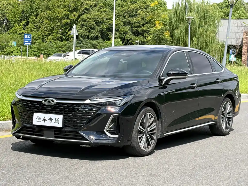 Chery Arrizo 8