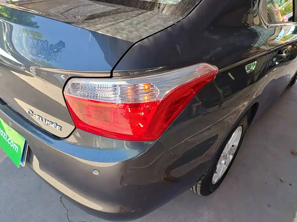 Citroen Elysee — миниатюра 8
