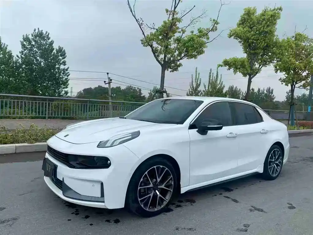 Lynk & Co 03 2018