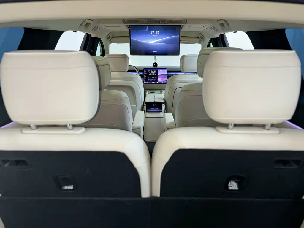 NIO ES8 — миниатюра 15