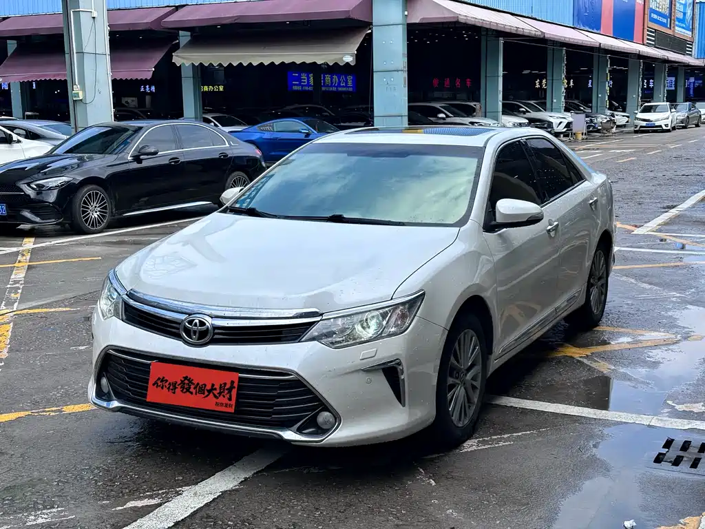 Toyota Camry 2017
