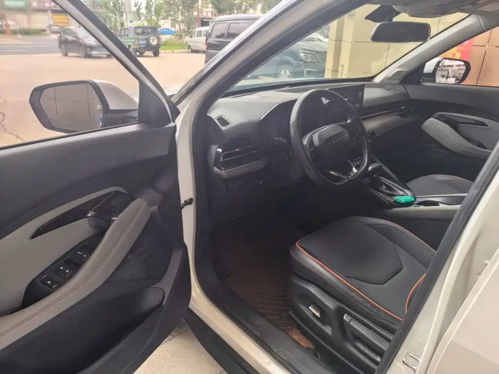 Baojun RS-3 — миниатюра 16