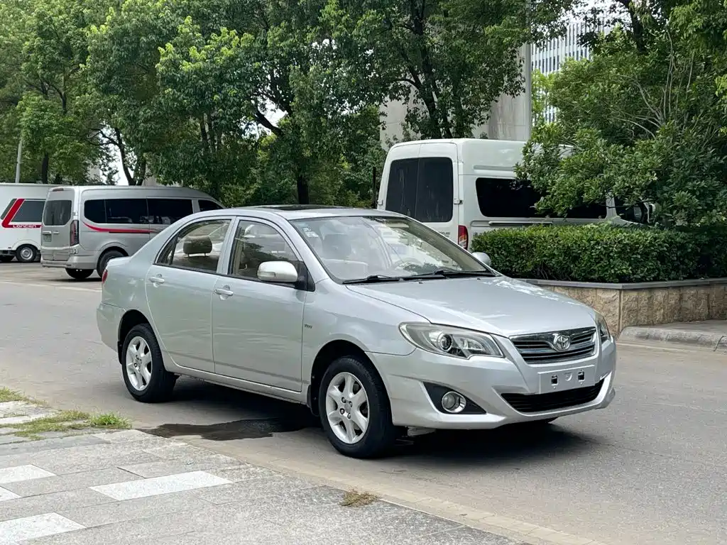 Toyota Corolla — миниатюра 3