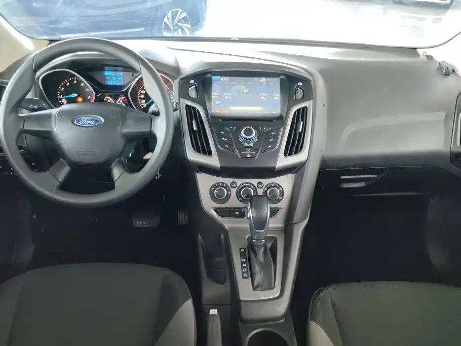 Ford Focus — миниатюра 12