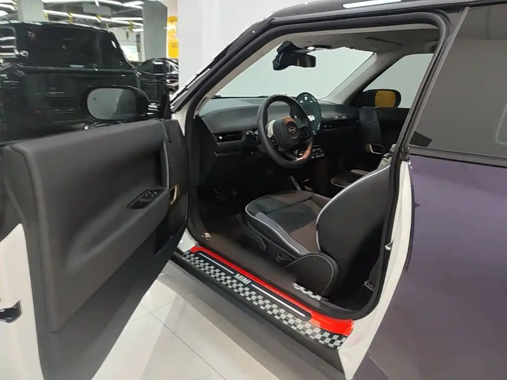 MINI MINI COOPER EV — миниатюра 16