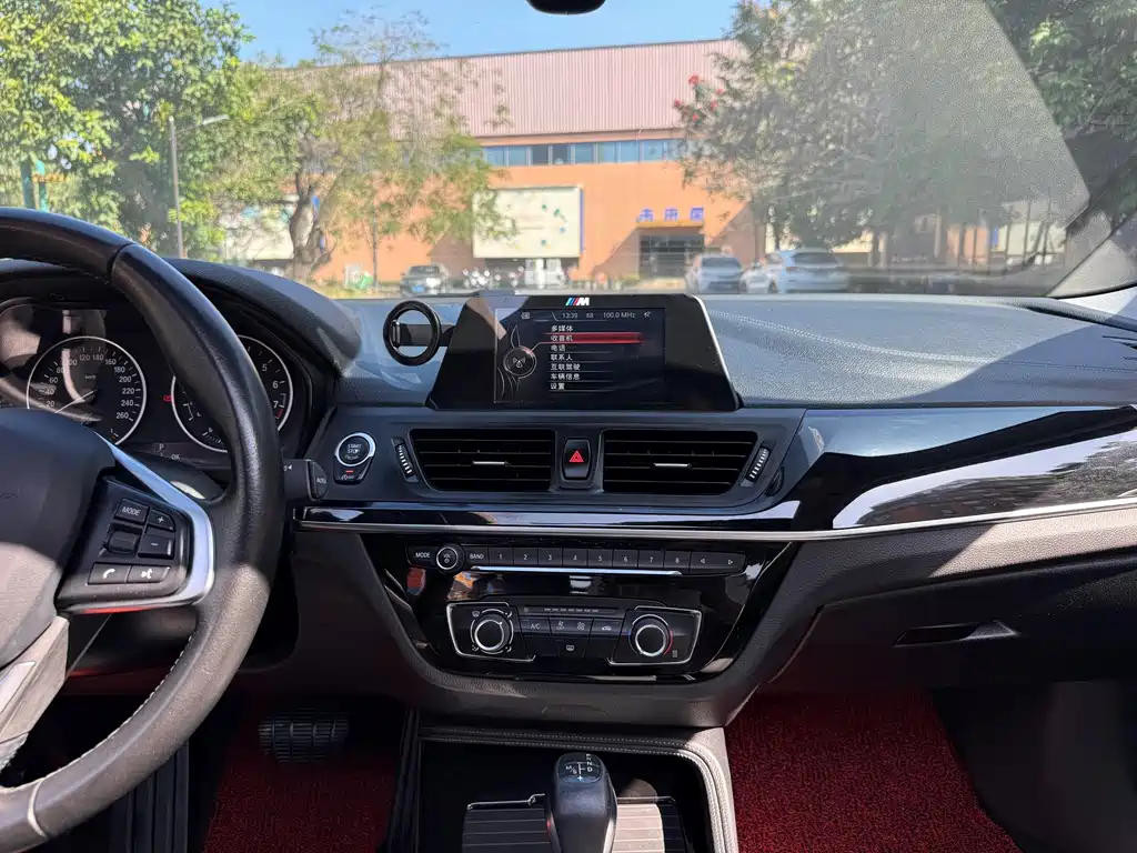 BMW 1 Series — миниатюра 15