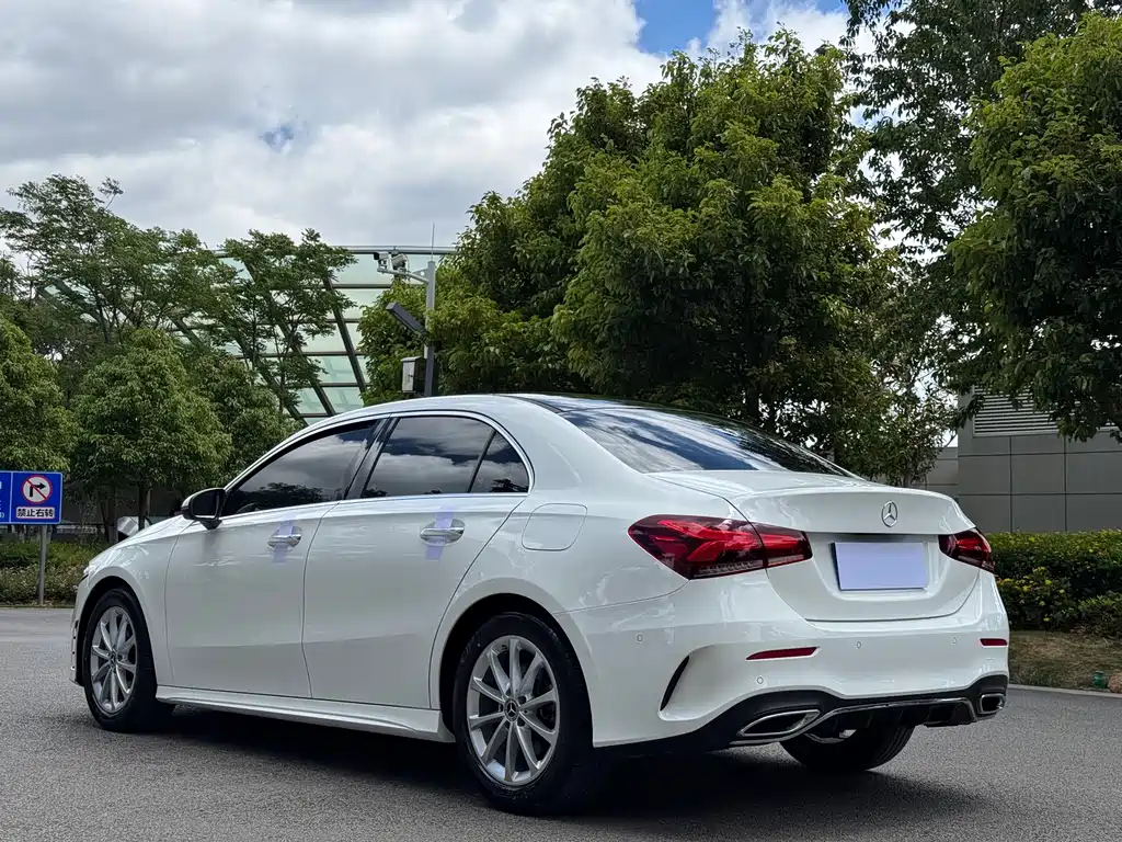 Mercedes-Benz A-Class A 2020 A 200 L