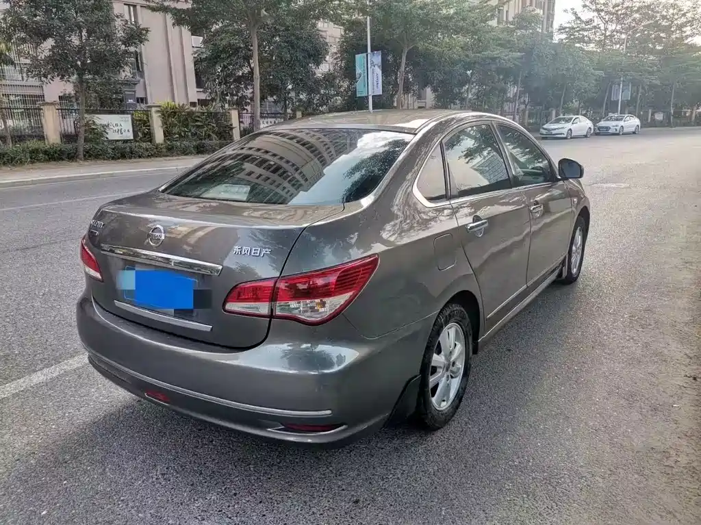 Nissan Sylphy — миниатюра 9