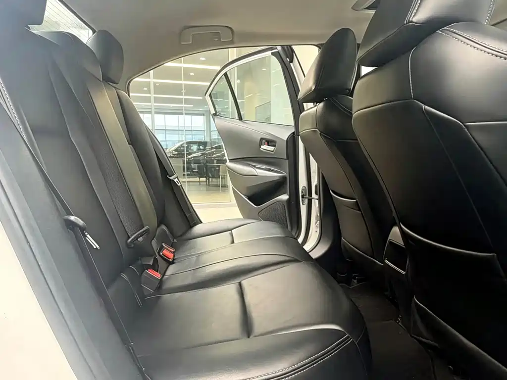 Toyota Corolla — миниатюра 11