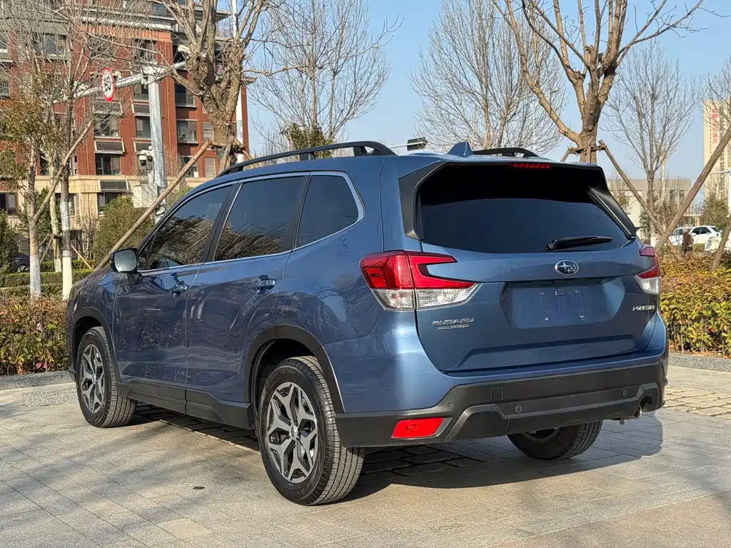 SUBARU FORESTER