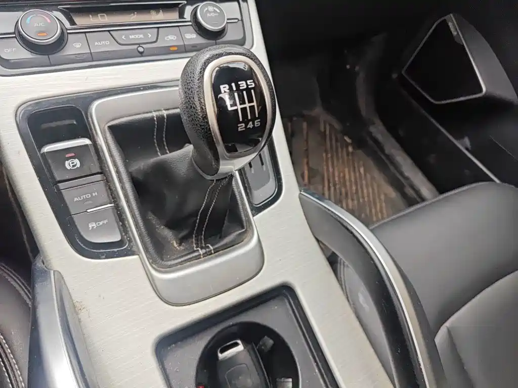 Geely Boyue — миниатюра 7