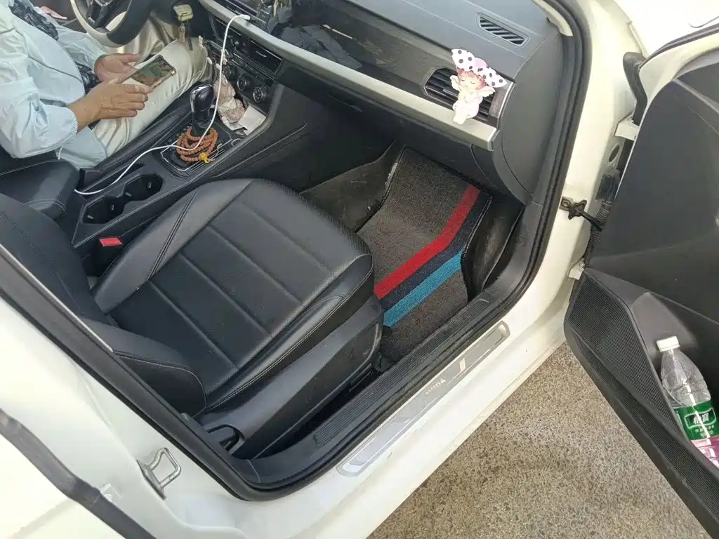 Volkswagen Lavida — миниатюра 19