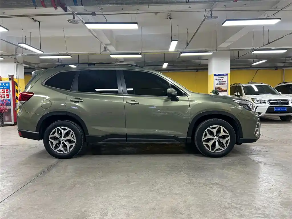 SUBARU FORESTER