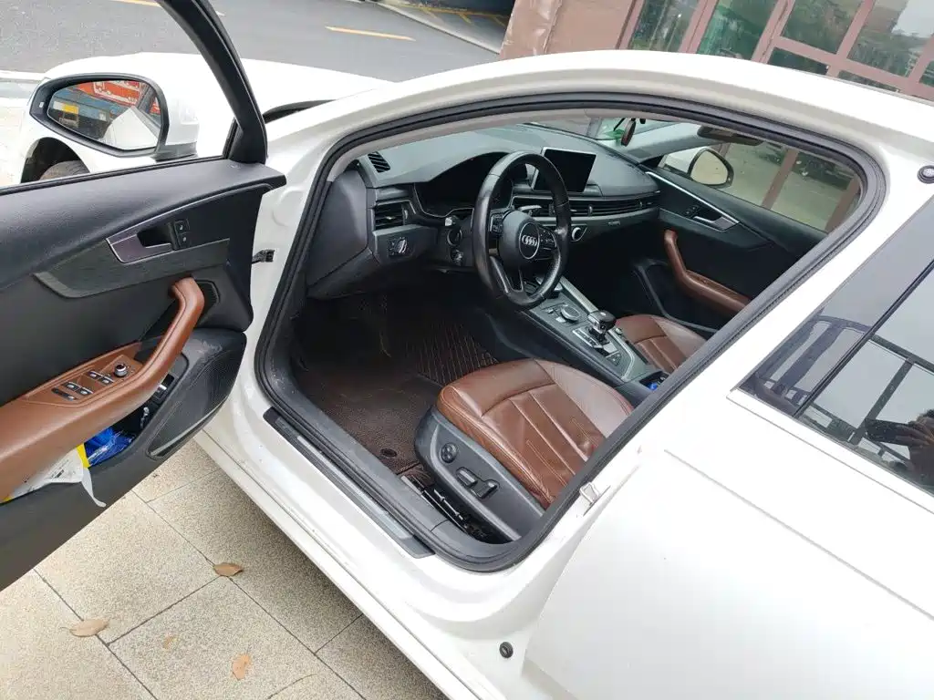 Audi A4L — миниатюра 14