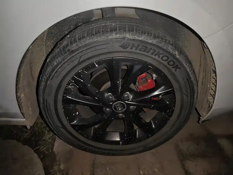 Buick Verano — миниатюра 6