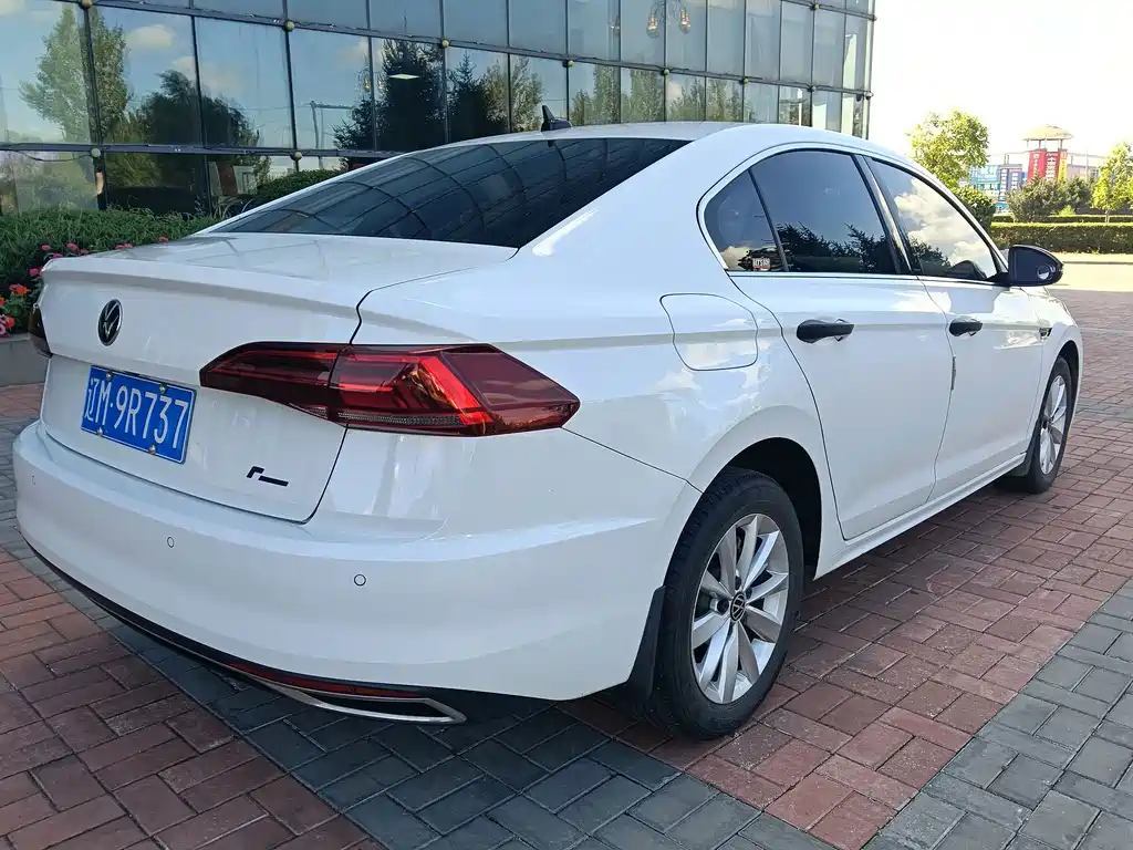 Volkswagen Bora — миниатюра 8