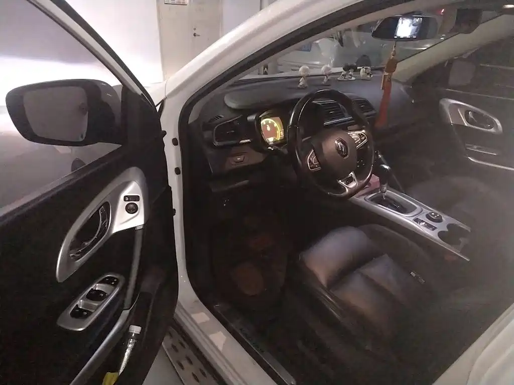 Renault Kadjar — миниатюра 12