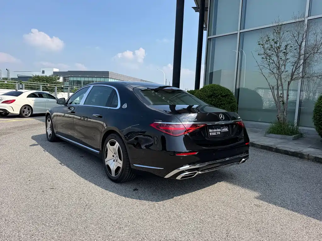 Mercedes-Benz S-Class — миниатюра 6