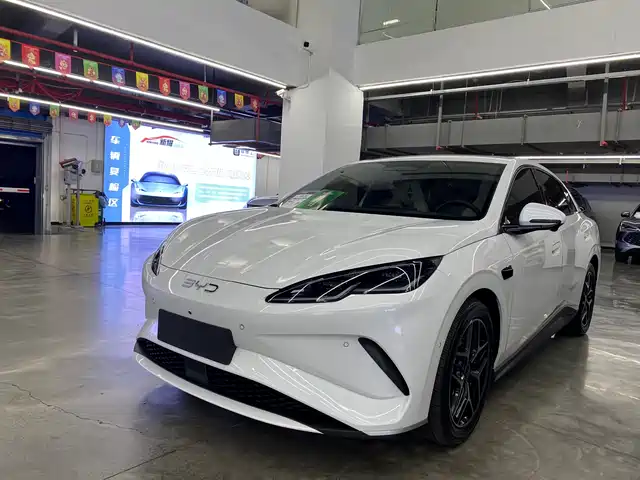 BYD Seal 06