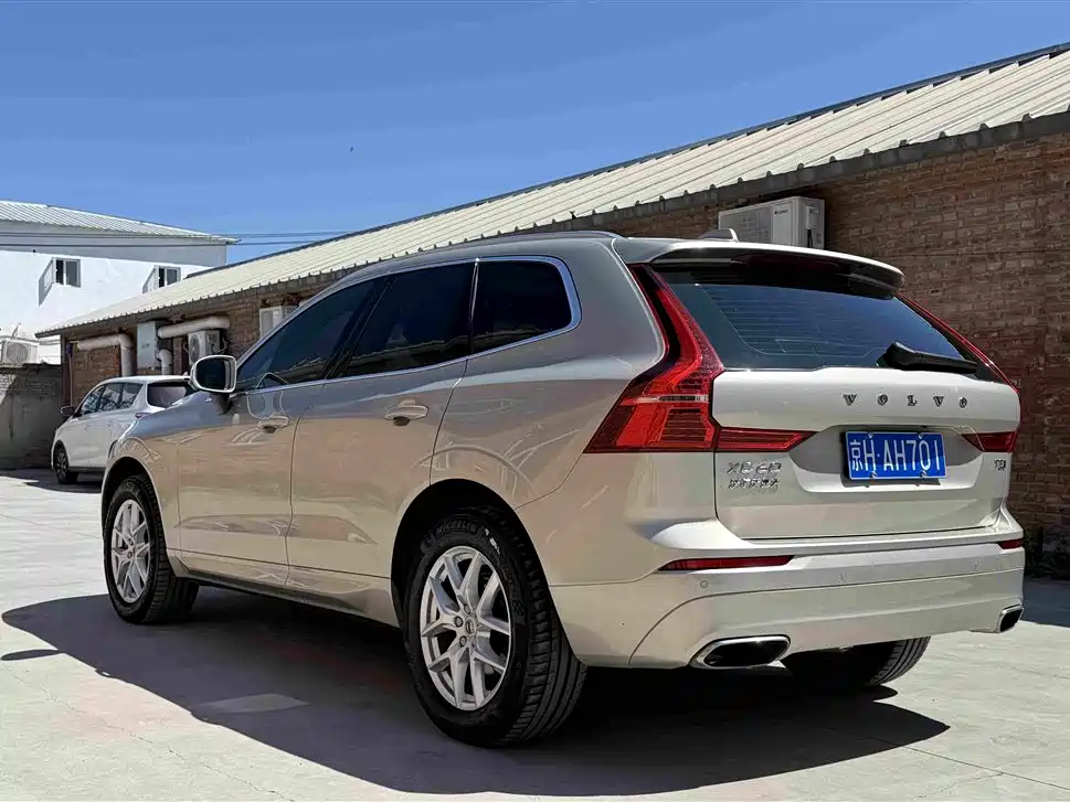 Volvo XC60 — миниатюра 22