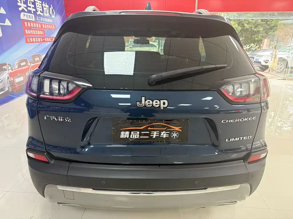 Jeep Cherokee — миниатюра 7