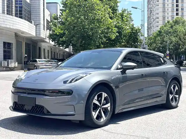 2023 Zeekr 001
