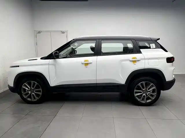 Geely Icon — миниатюра 8