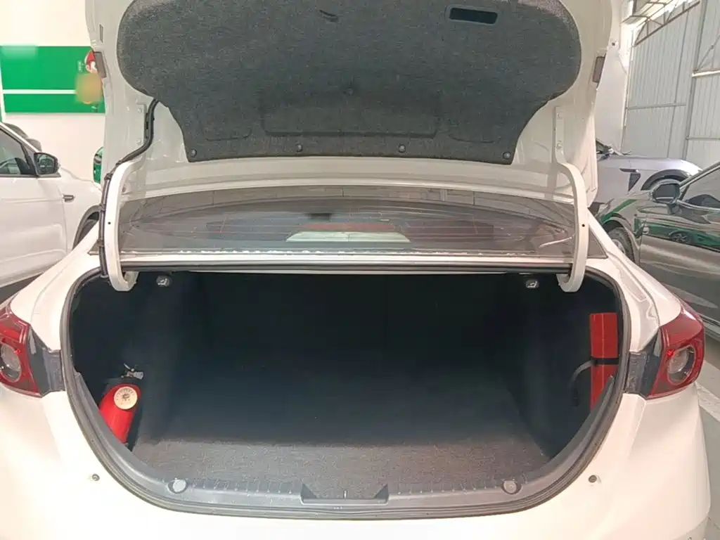 Mazda 3 Axela — миниатюра 19