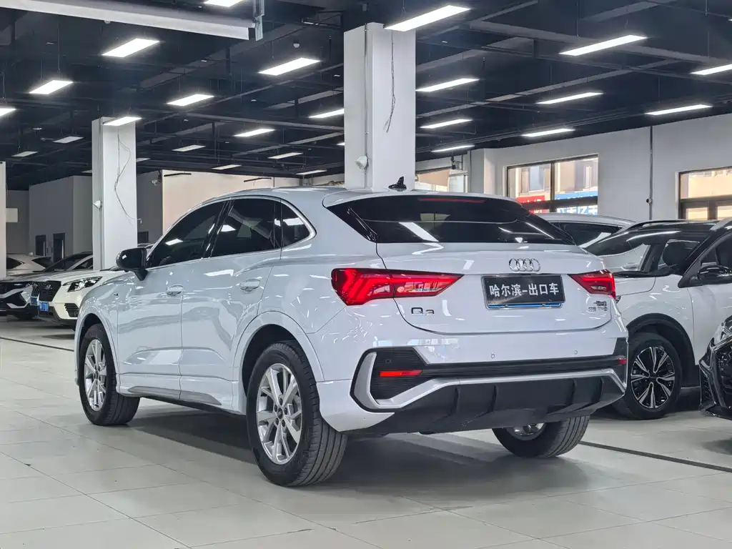 Audi Q3 Sportback — миниатюра 24