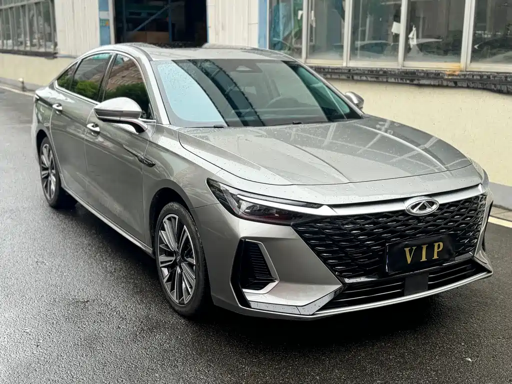 Chery Arrizo 8
