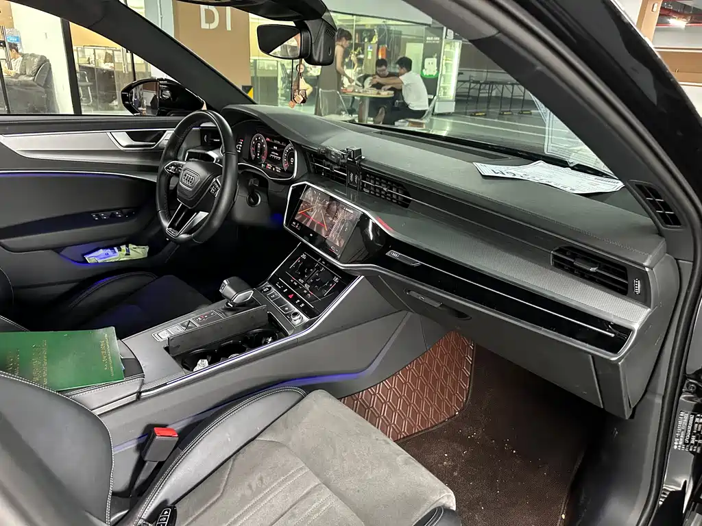 Audi A6L — миниатюра 15