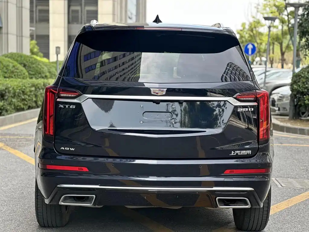 Cadillac XT6 — миниатюра 7