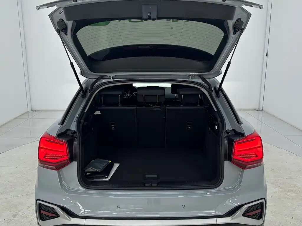 Audi Q2L — миниатюра 15