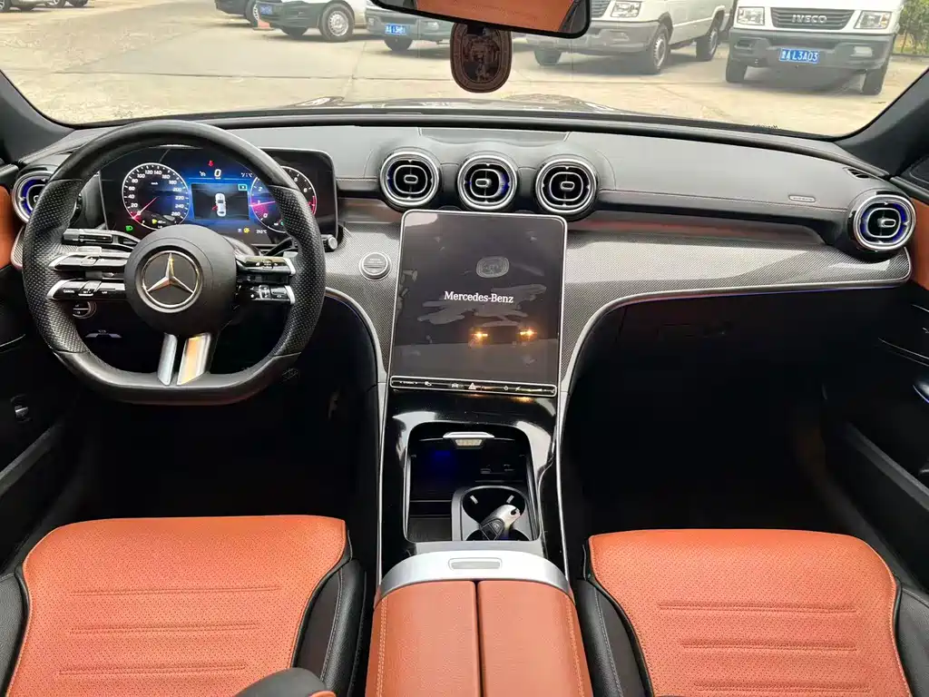 Mercedes-Benz C-Class — миниатюра 5