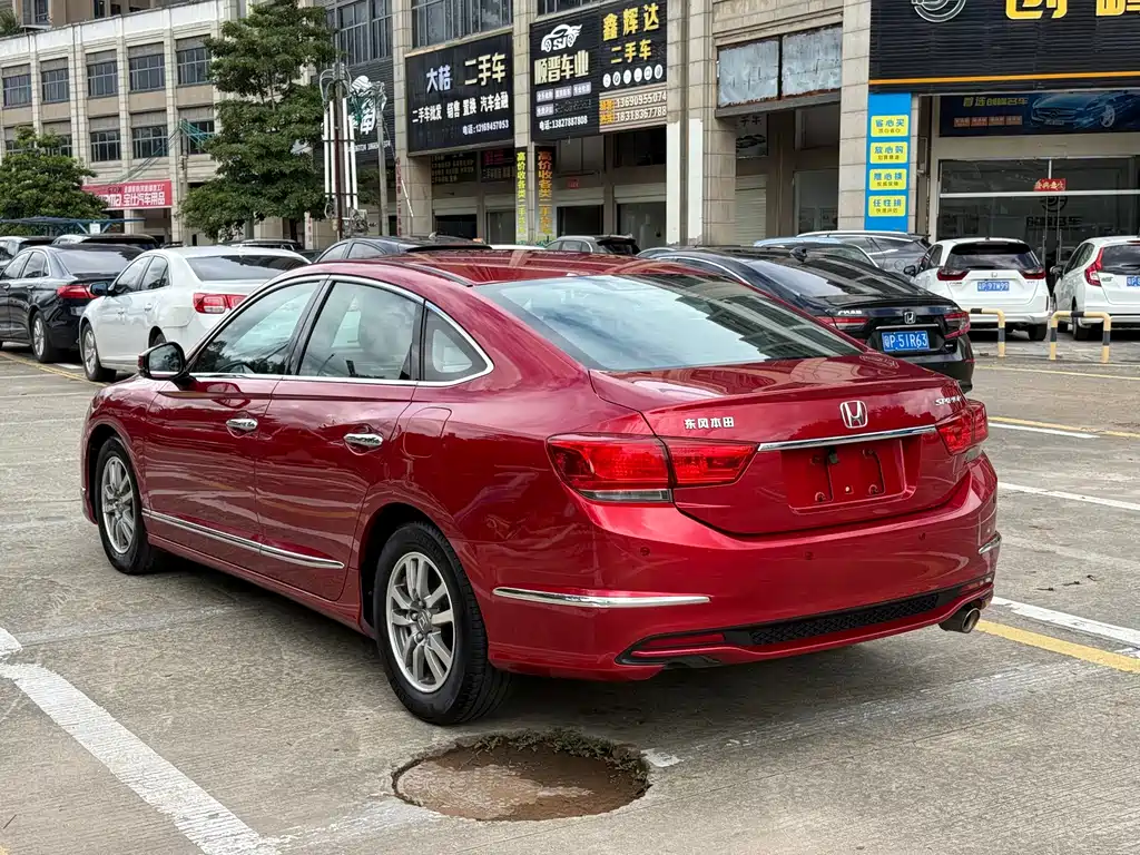Honda Spirior — миниатюра 7
