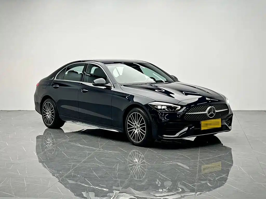 Mercedes-Benz C-Class — миниатюра 8