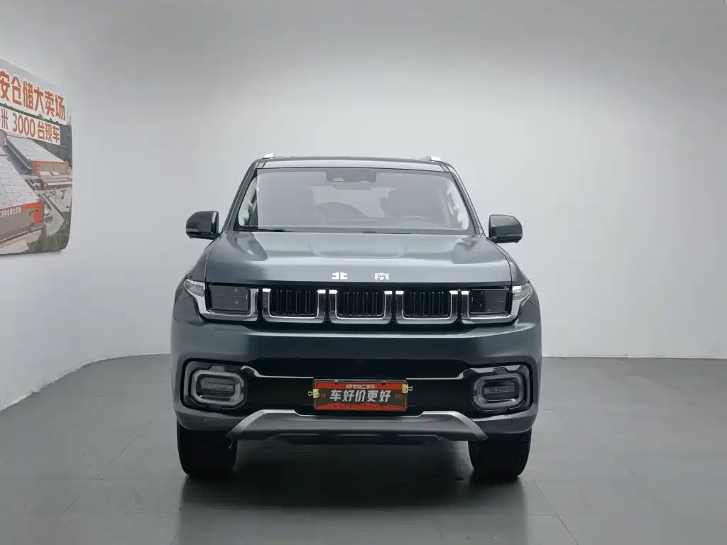 BAIC BJ60 2022 2.0T мест