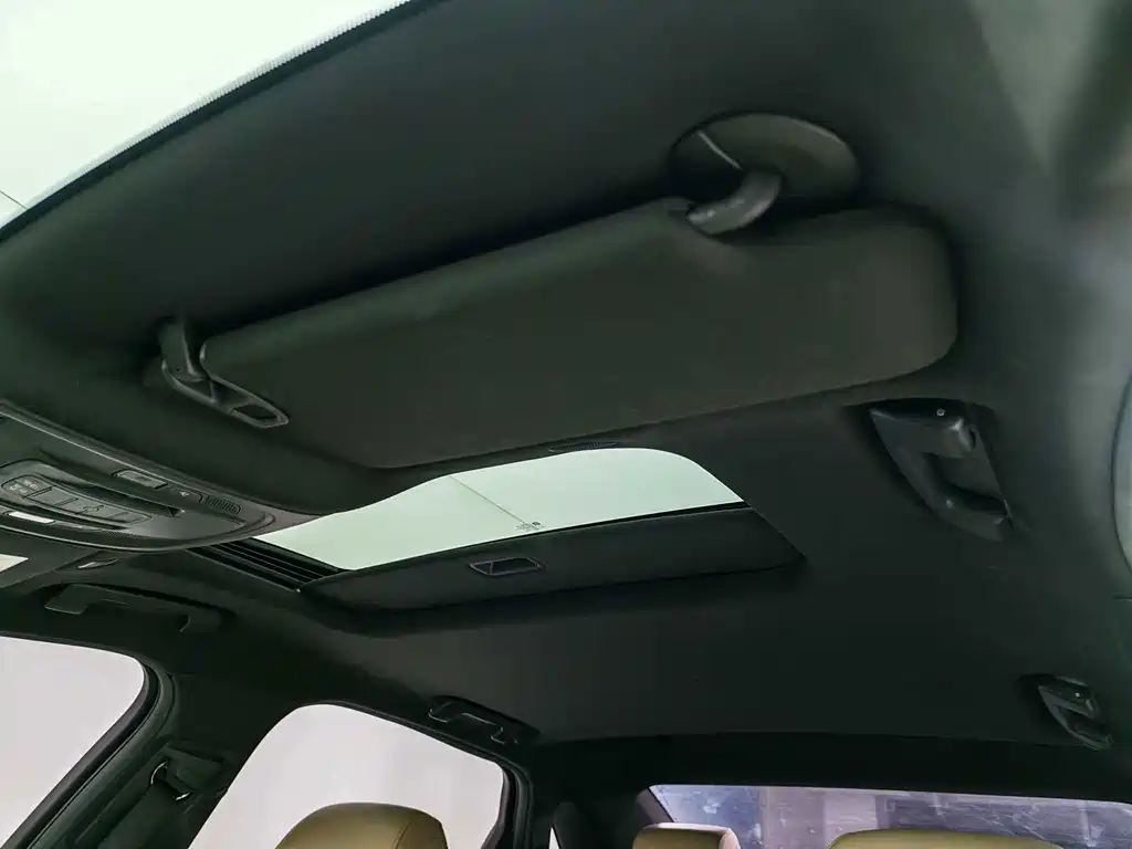 Cadillac CT6 — миниатюра 13